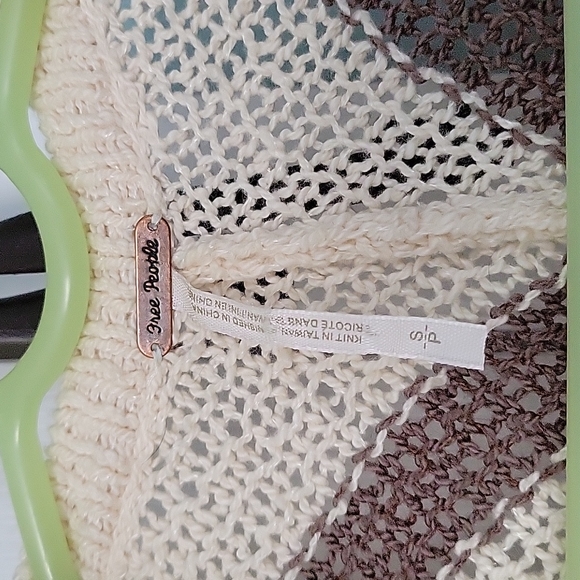 Free People Sweater - Picture 2 of 9